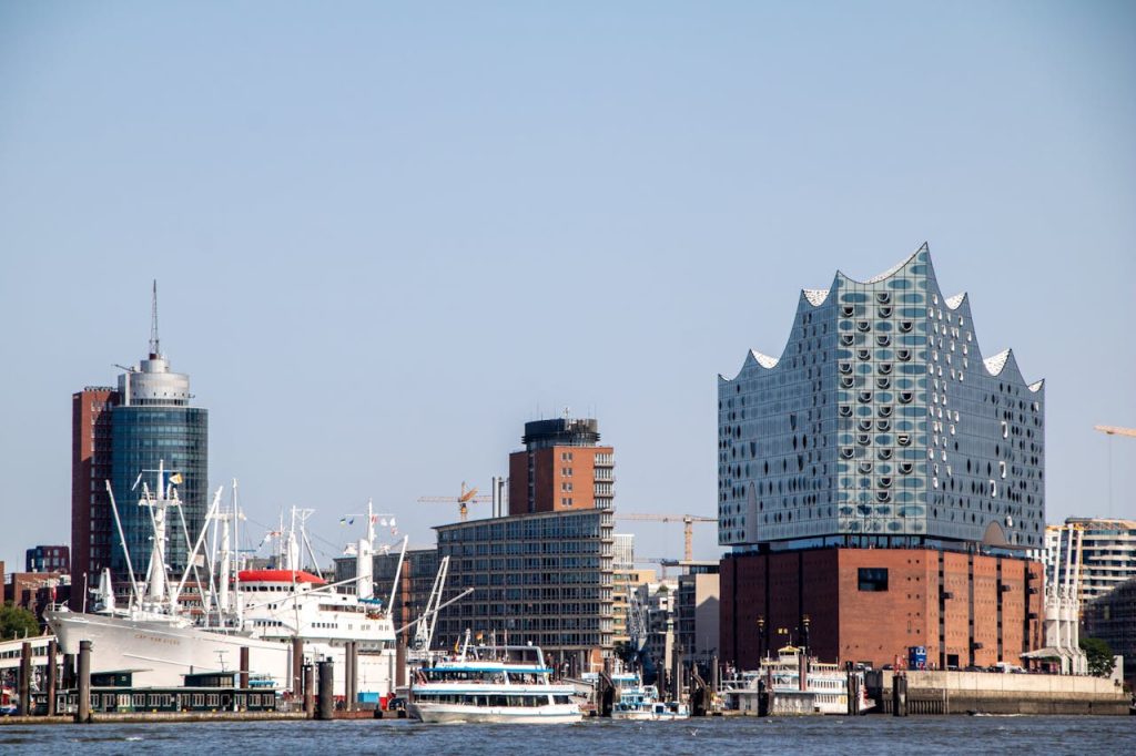 Hamburg Elbphilharmonie & Speicherstadt